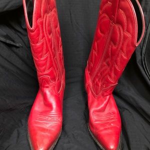 Vintage Vitoria Ricci cowboy boots sz8